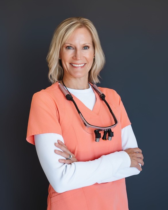 Dentist Jessica Lawson